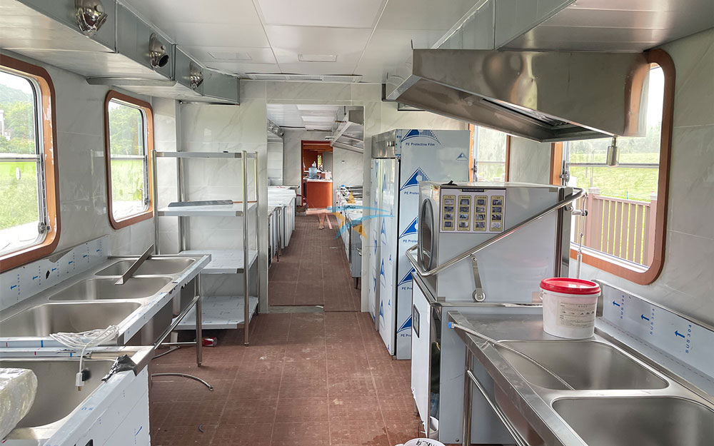 火車主題餐廳廚房工程洗消區施工現場